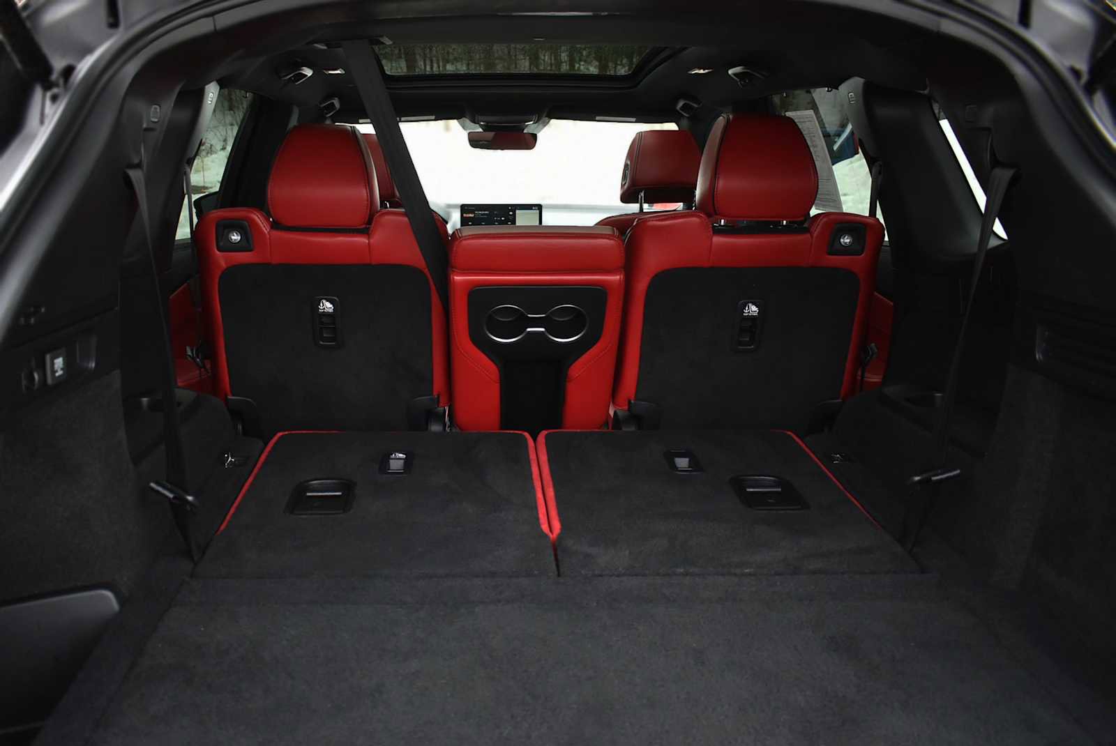 Used 2022 Acura MDX A-Spec image 9