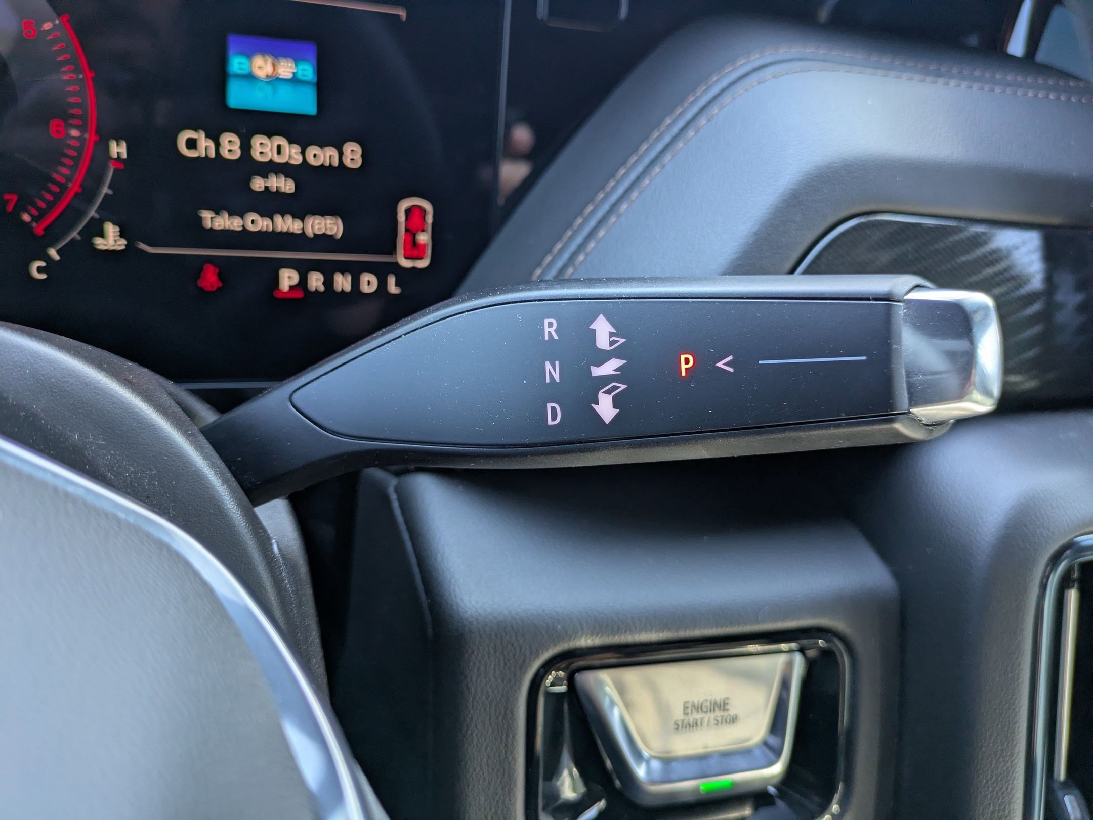 Certified 2025 GMC Yukon XL AT4 w/ AT4 Premium Plus Package AWD/4WD image 23