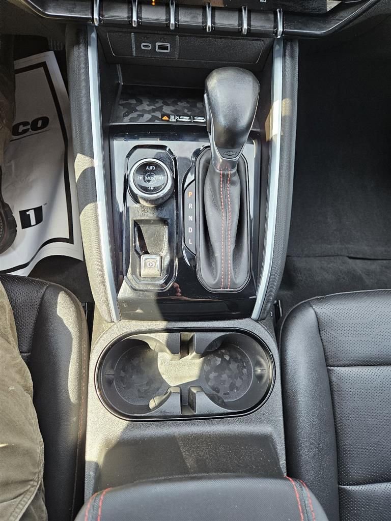Used 2024 Chevrolet Colorado Z71 w/ Z71 Convenience Package 2 AWD/4WD image 17