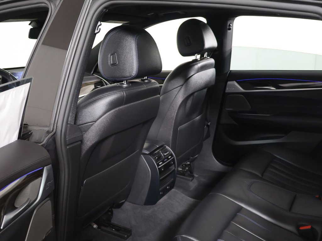 Used 2018 BMW 640i Gran Turismo xDrive image 30