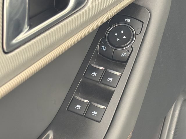 Used 2026 Ford Explorer Active w/ Active Comfort Package RWD image 19
