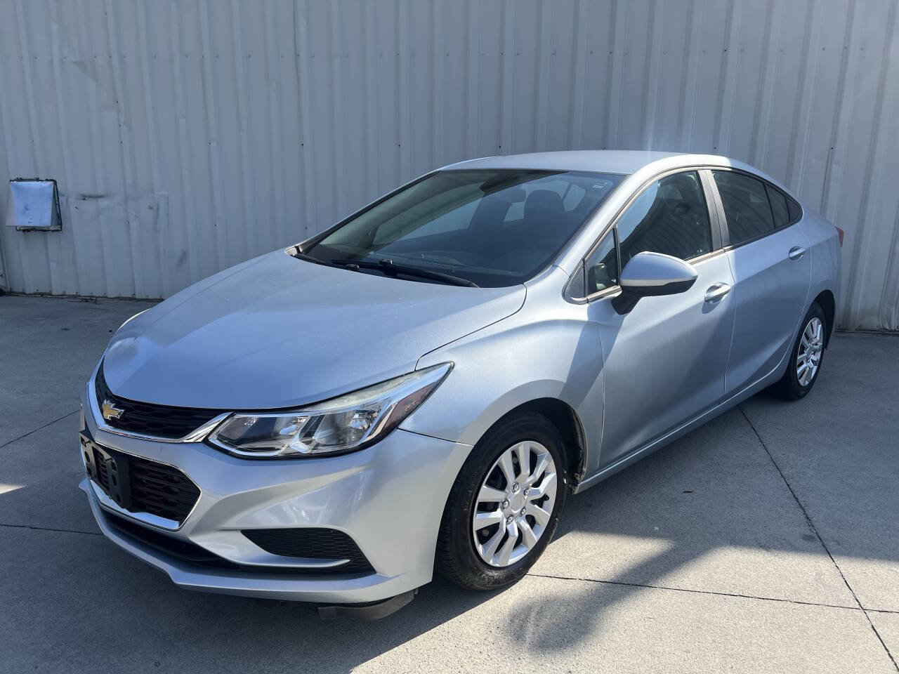 Used 2018 Chevrolet Cruze LS image 7