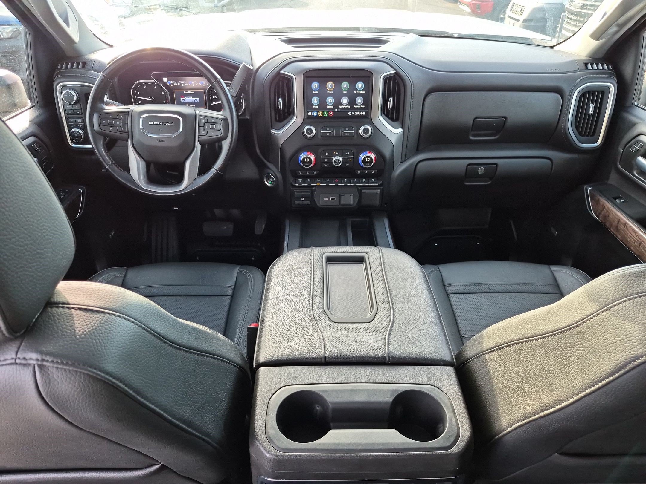 Used 2021 GMC Sierra 2500 Denali w/ Denali Ultimate Package AWD/4WD image 28