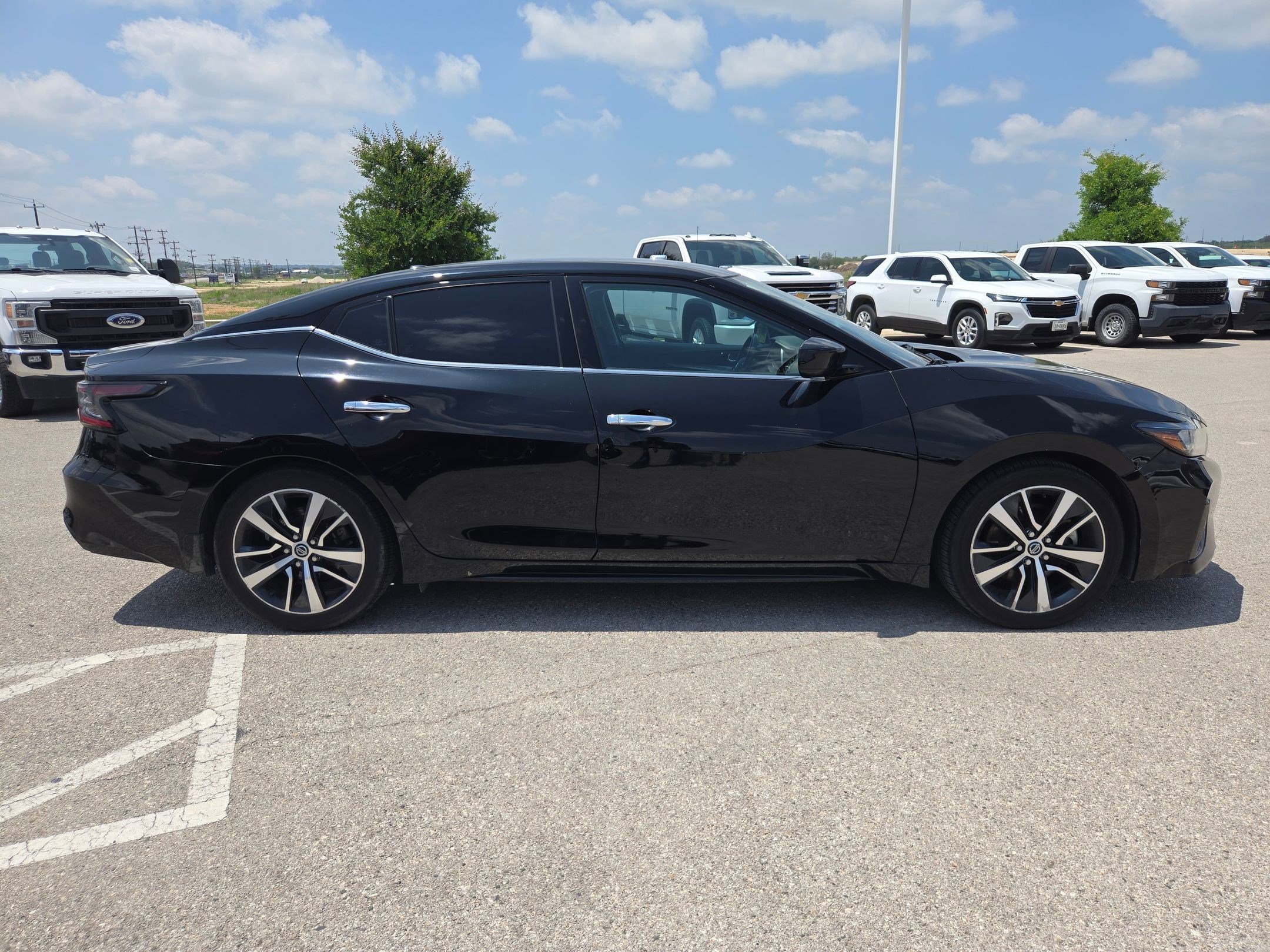 Used 2020 Nissan Maxima 3.5 S w/ Floor Mat Group FWD image 2