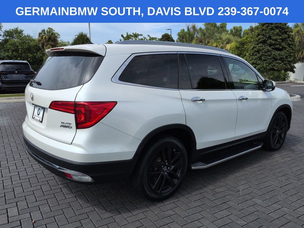 Used 2017 Honda Pilot Elite image 5