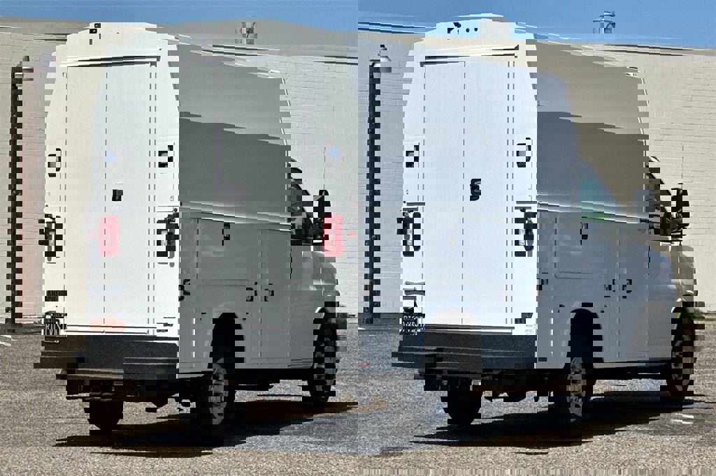 New 2024 Chevrolet Express 3500 w/ Power Convenience Package image 4