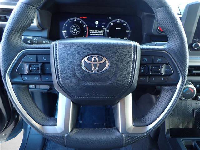 Used 2025 Toyota Tacoma TRD Off-Road image 12