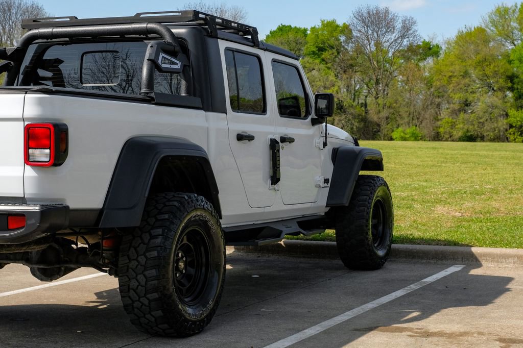 Used 2023 Jeep Gladiator Sport image 13