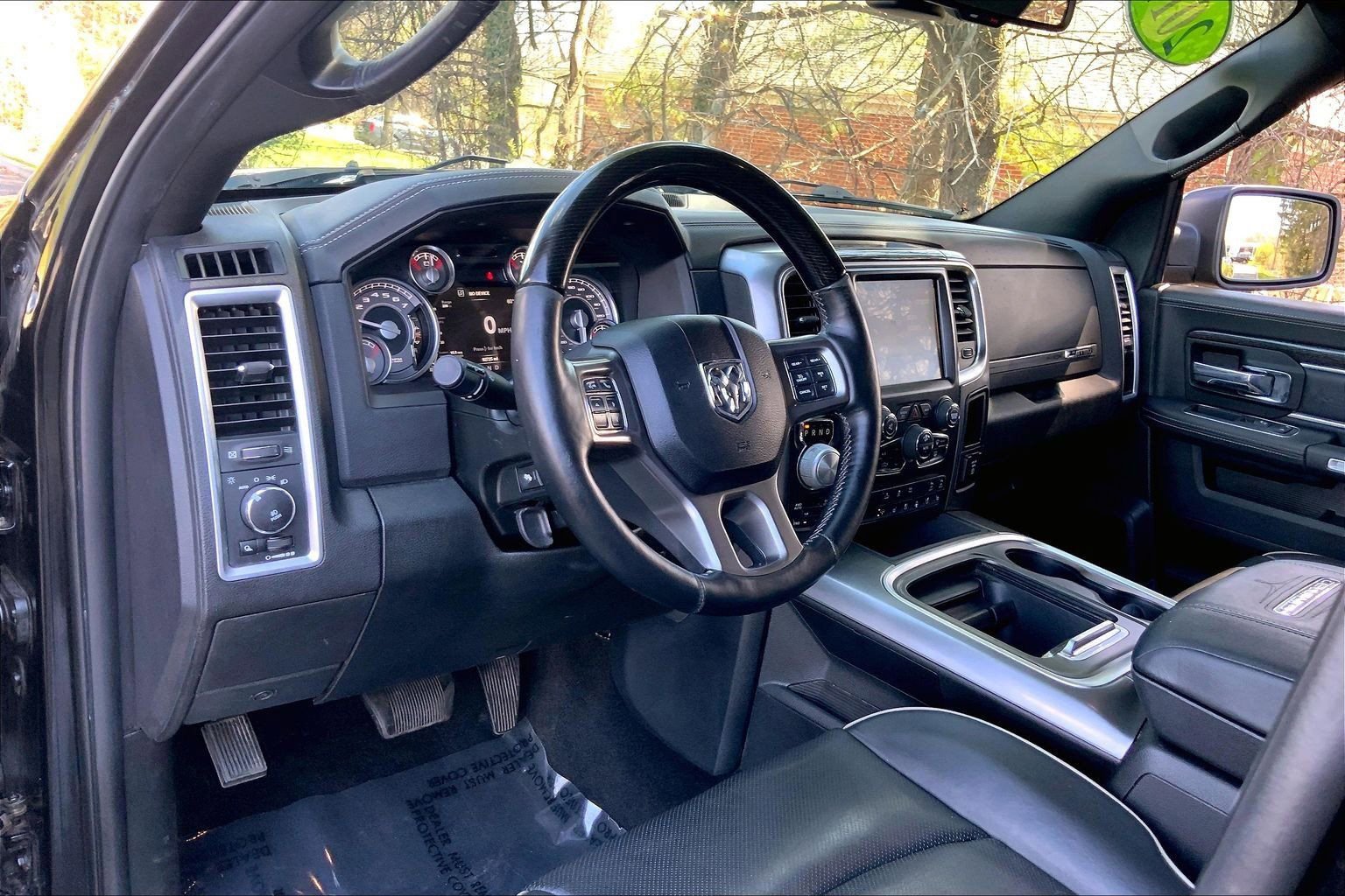 Used 2017 RAM 1500 Limited AWD/4WD image 12