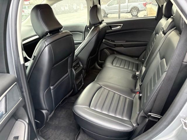 Used 2024 Ford Edge SEL image 19