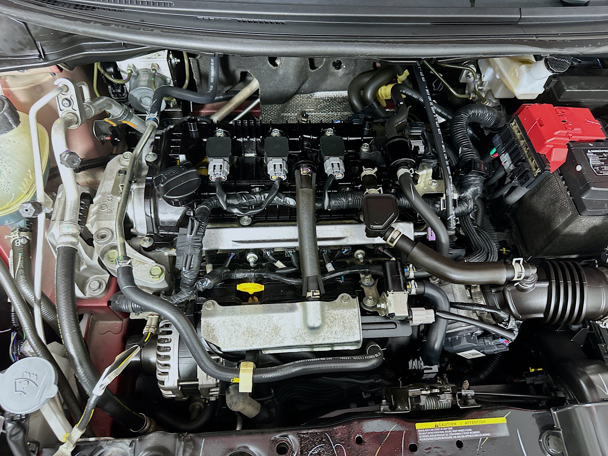 Used 2025 Nissan Versa SR w/ Trunk Package FWD image 31