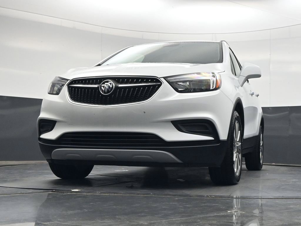 Used 2020 Buick Encore Preferred FWD image 38