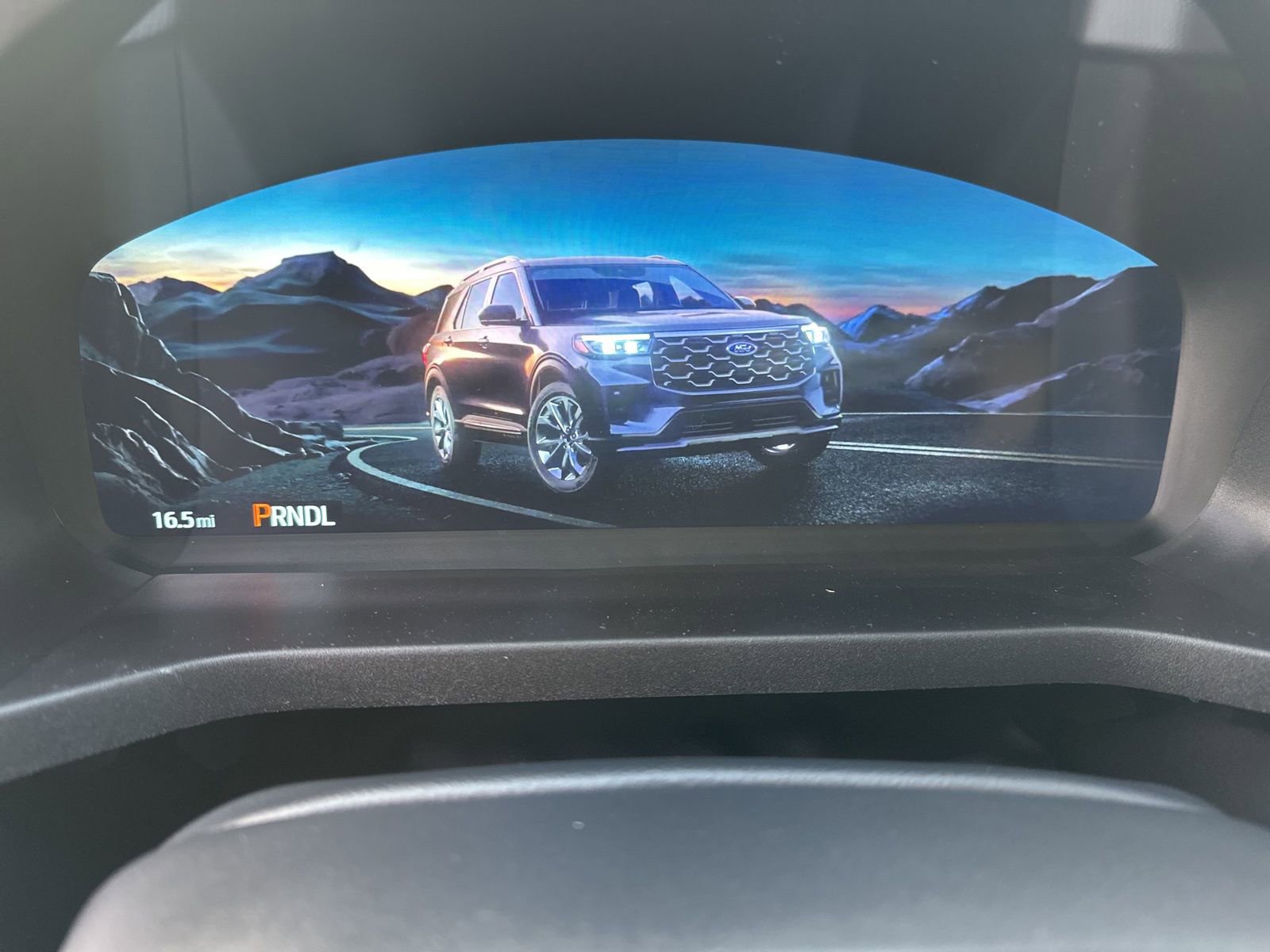 New 2025 Ford Explorer Active w/ Active Comfort Package image 9