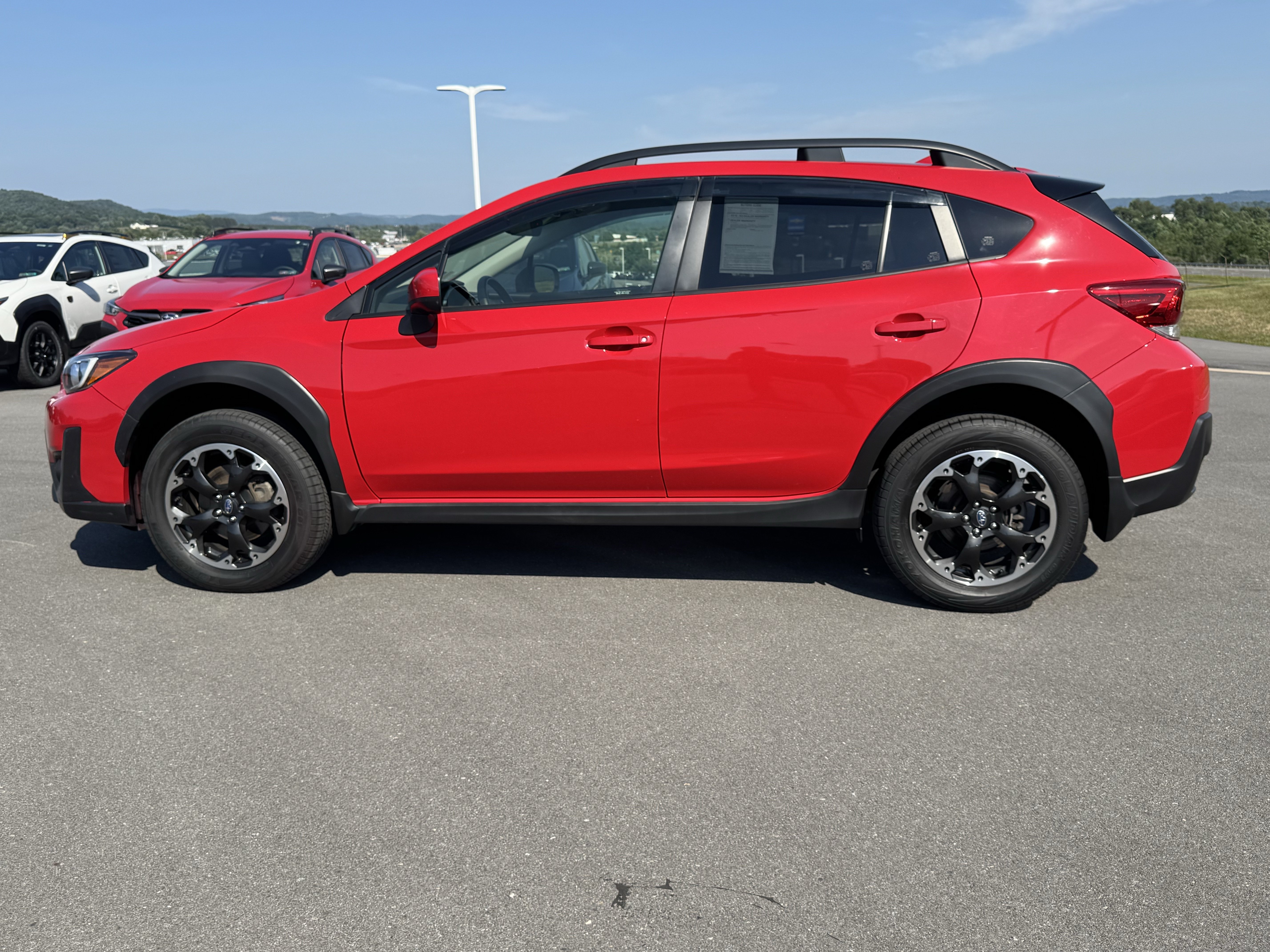 Certified 2022 Subaru Crosstrek 2.0i Premium AWD/4WD image 7
