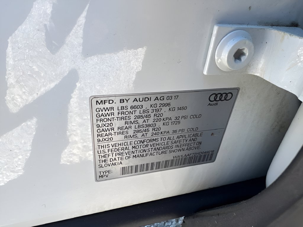 Used 2017 Audi Q7 3.0T Premium Plus w/ Premium Plus Package AWD/4WD image 30