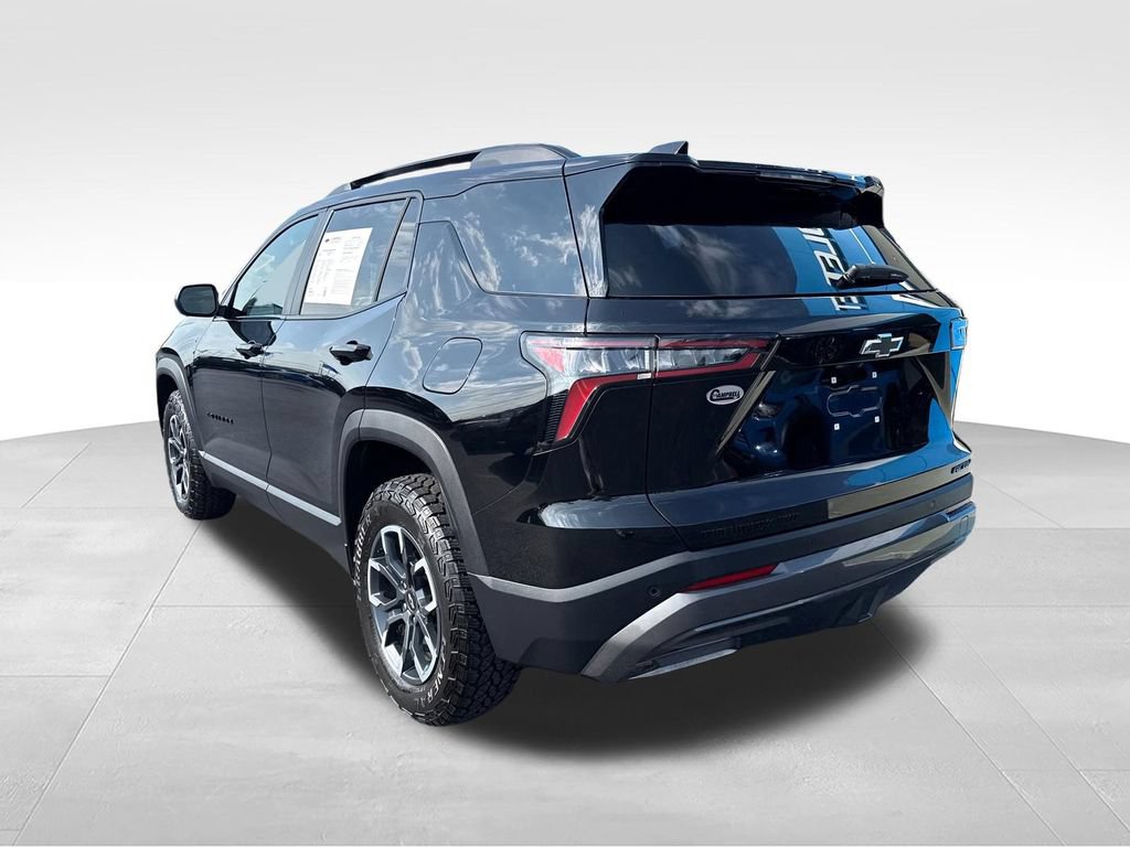 Used 2026 Chevrolet Equinox ACTIV AWD/4WD image 3