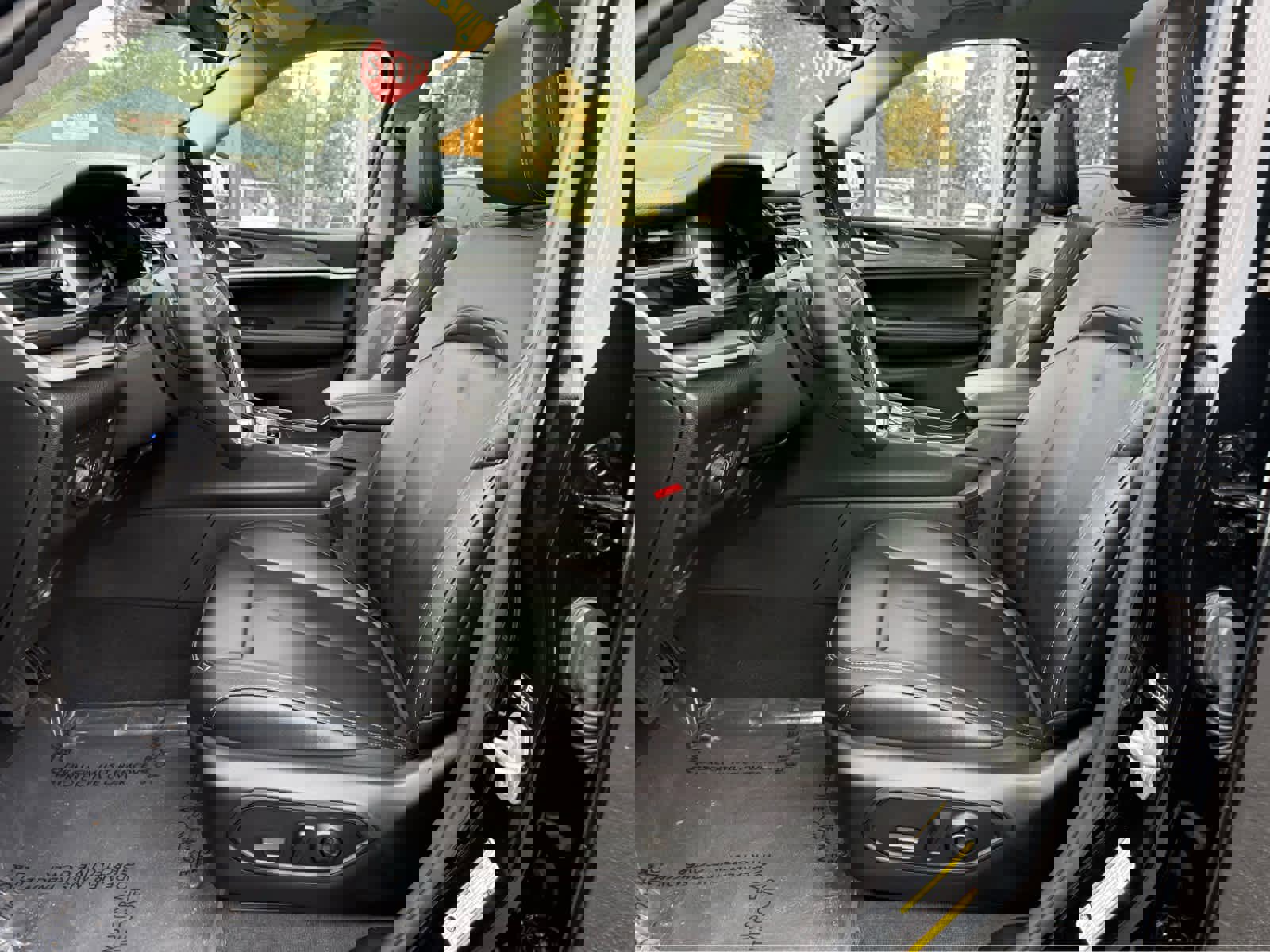 Used 2024 Jeep Grand Cherokee Limited 4xe image 12