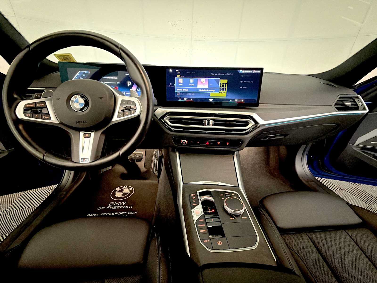 Used 2024 BMW 330i xDrive Sedan w/ M Sport Package AWD/4WD image 14