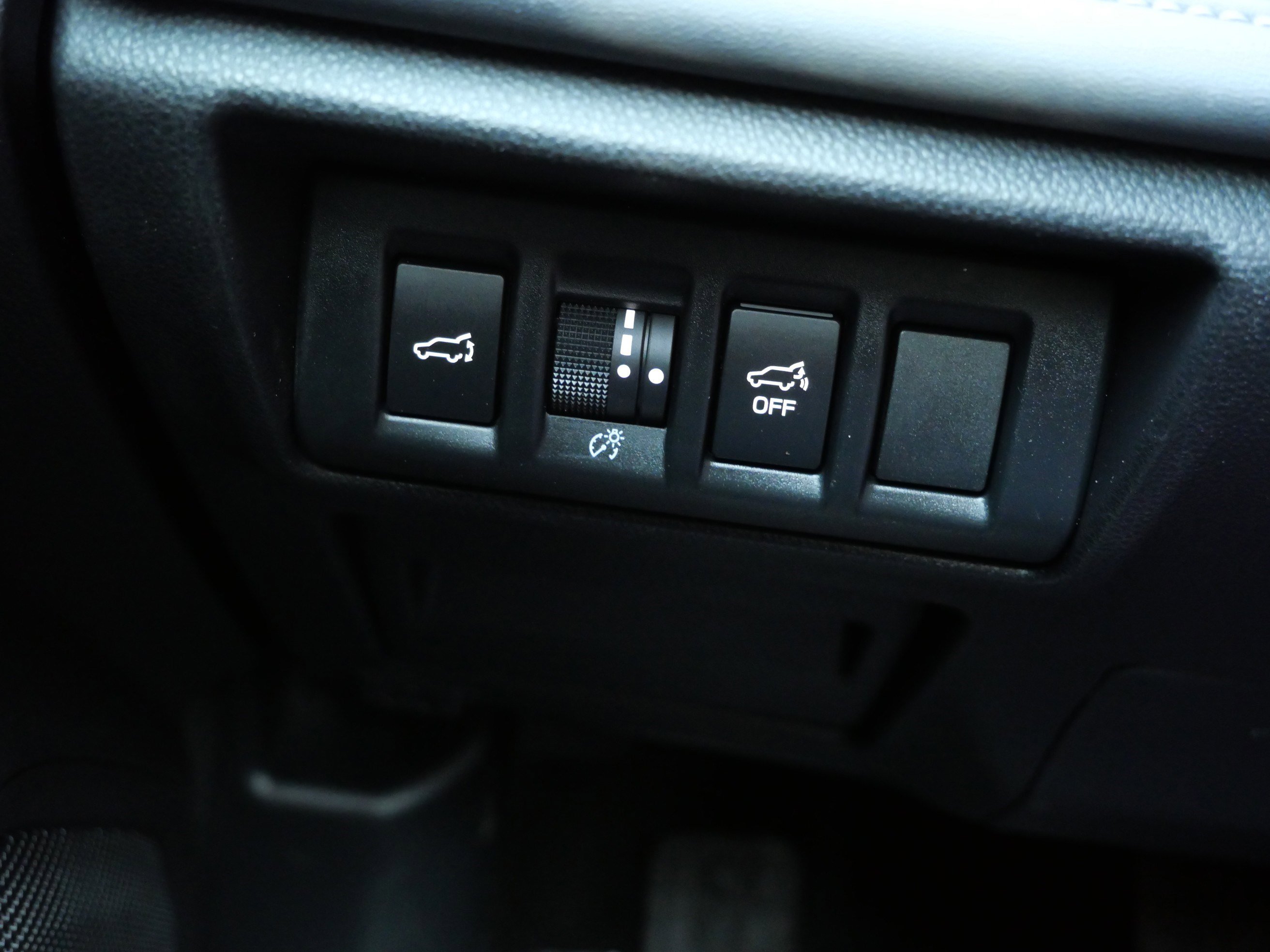 Used 2023 Subaru Outback Limited image 25