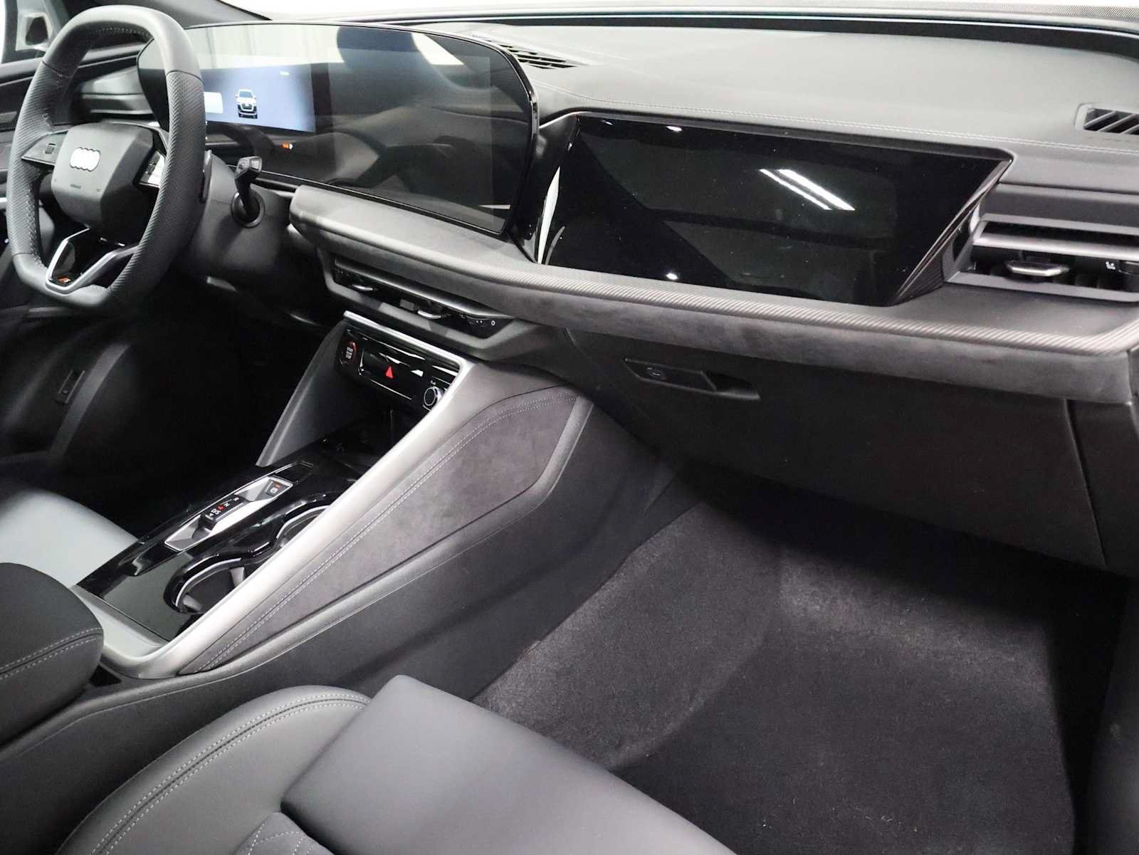 New 2026 Audi SQ5 Premium Plus AWD/4WD image 6