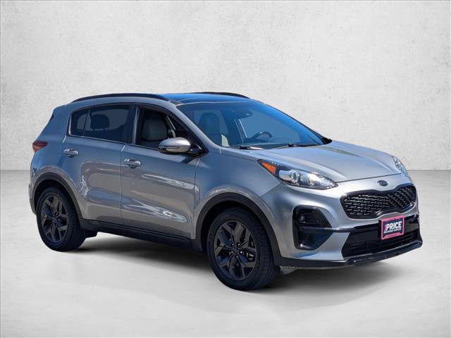 Used 2022 Kia Sportage Nightfall Edition FWD image 3