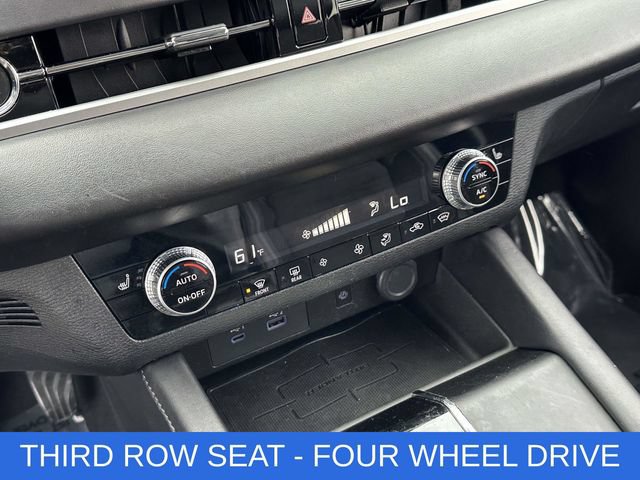 Used 2024 Mitsubishi Outlander SE Black Edition AWD/4WD image 5