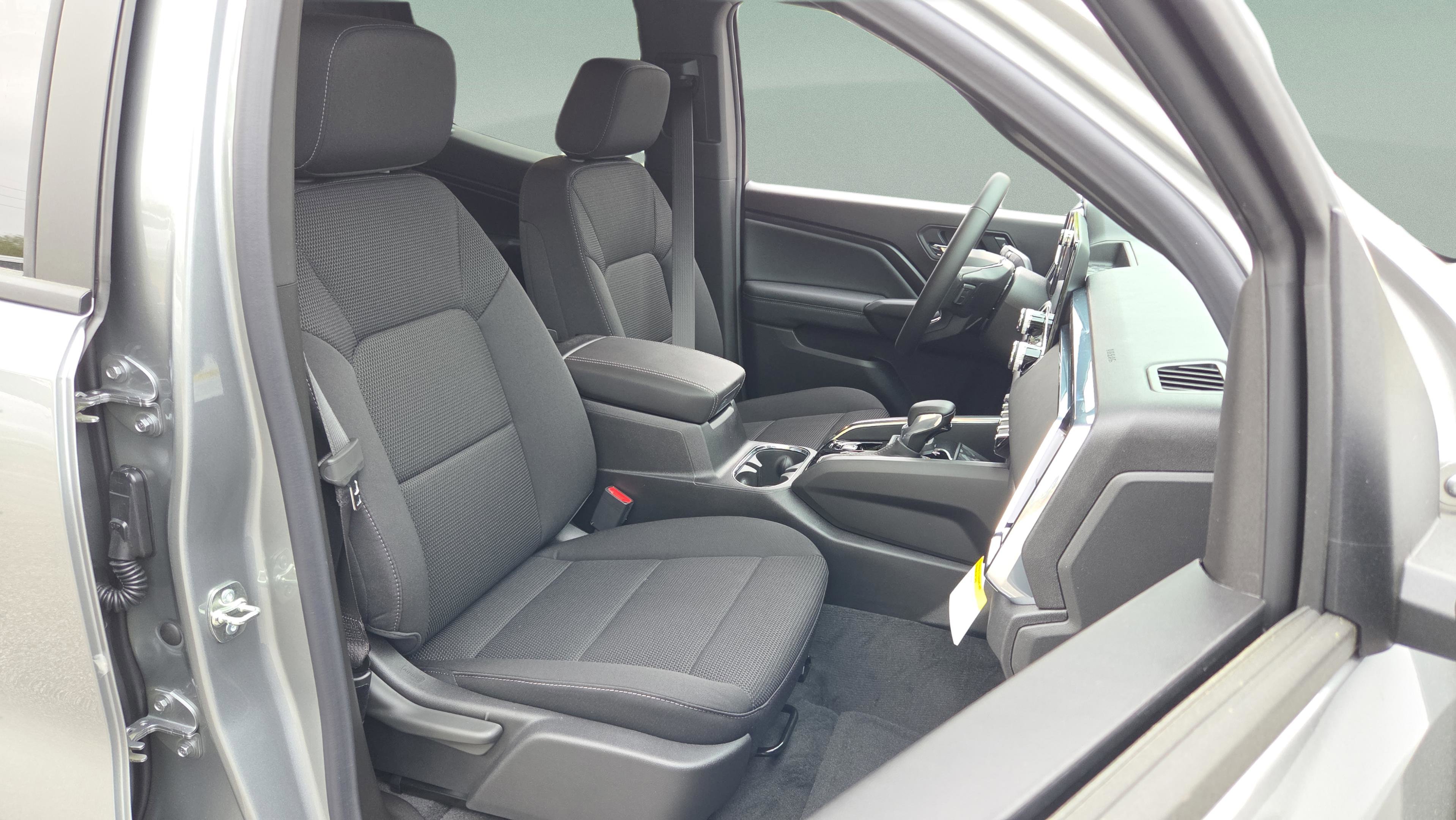 New 2026 GMC Canyon Elevation image 19