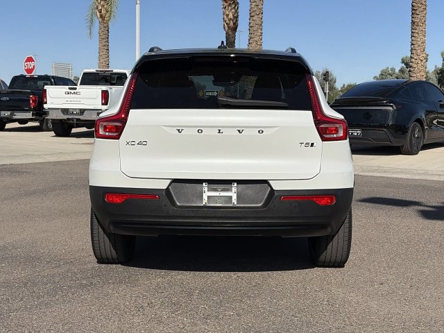 Used 2022 Volvo XC40 T5 R-Design w/ Advanced Package AWD/4WD image 7