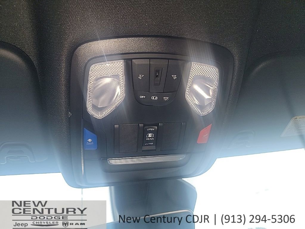 New 2025 RAM 1500 Tradesman image 11