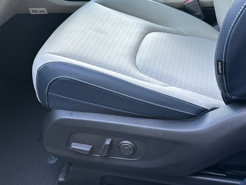New 2026 Kia Carnival SX Prestige FWD image 20