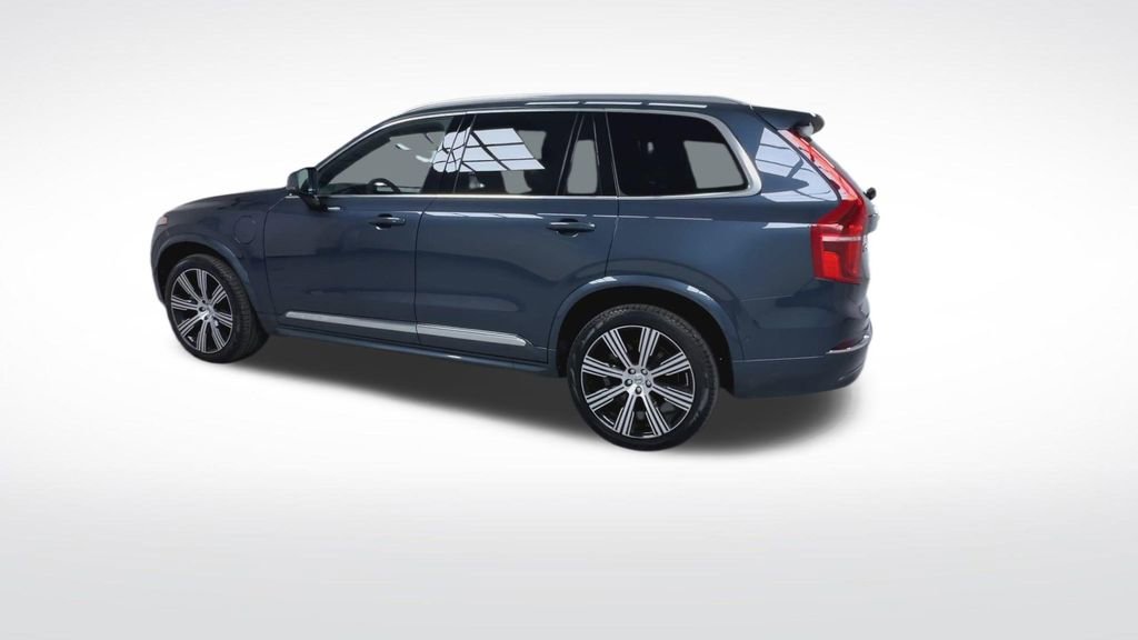 Used 2024 Volvo XC90 T8 Plus w/ Protection Package image 6