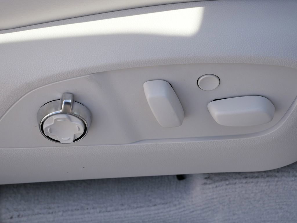 New 2026 Buick Enclave Avenir w/ Super Cruise Package AWD/4WD image 25