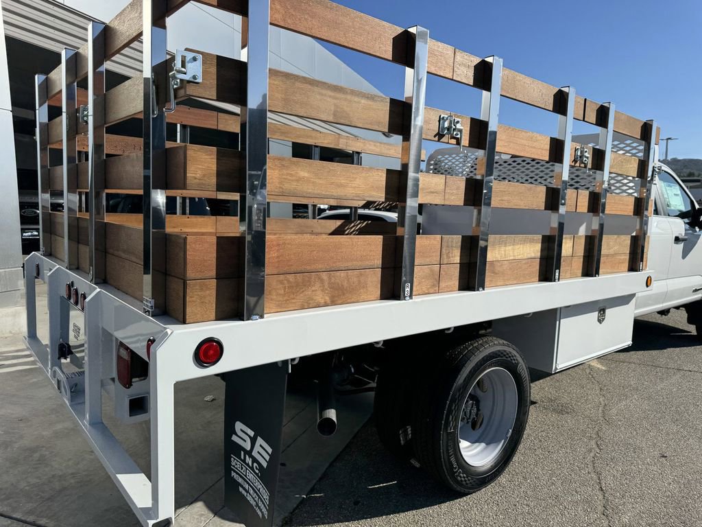 New 2024 Ford F550 4x4 SuperCab Super Duty image 10