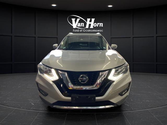Used 2020 Nissan Rogue SL AWD/4WD image 2