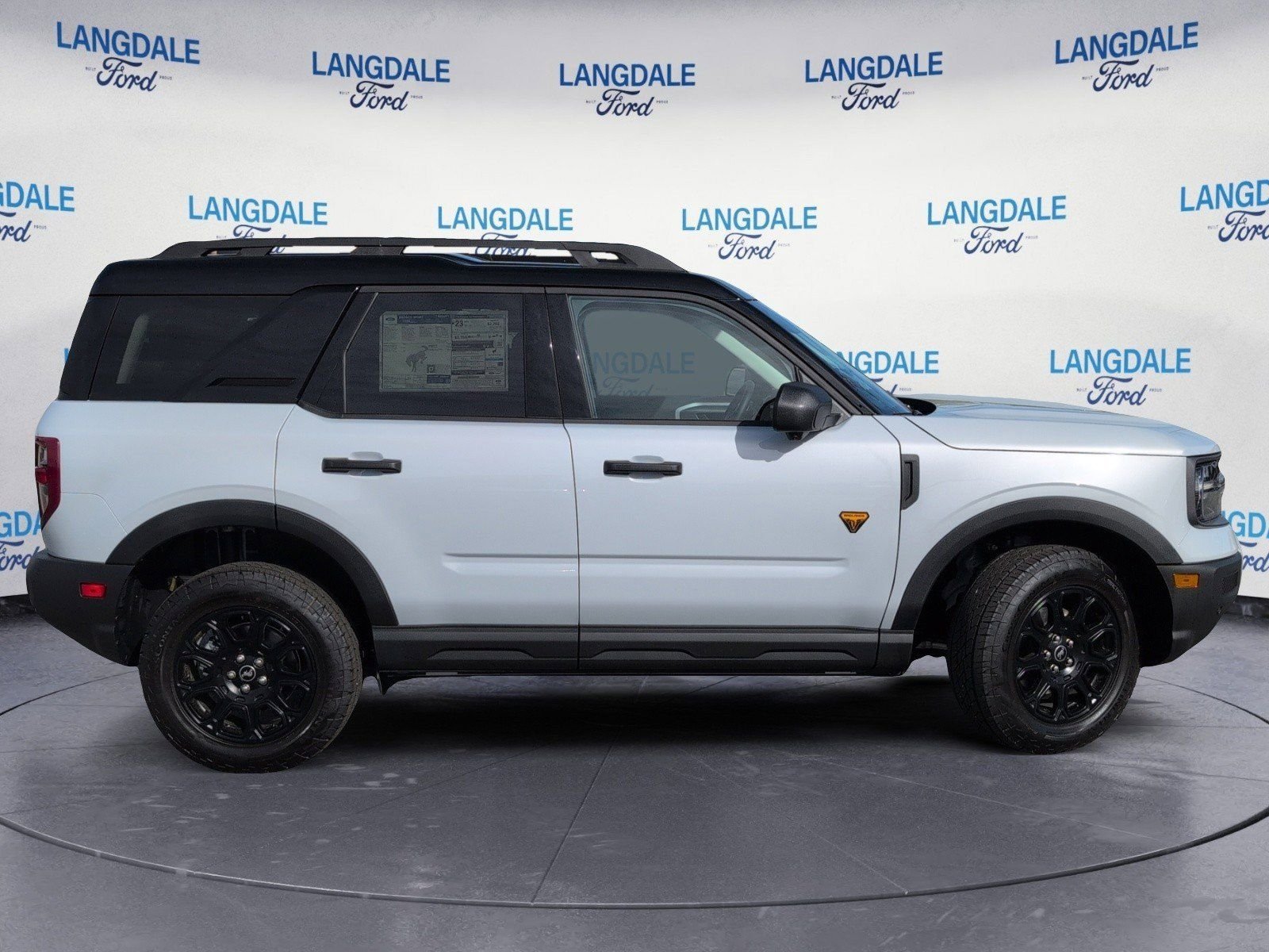 New 2026 Ford Bronco Sport Badlands w/ Badlands Tech Package AWD/4WD video 3