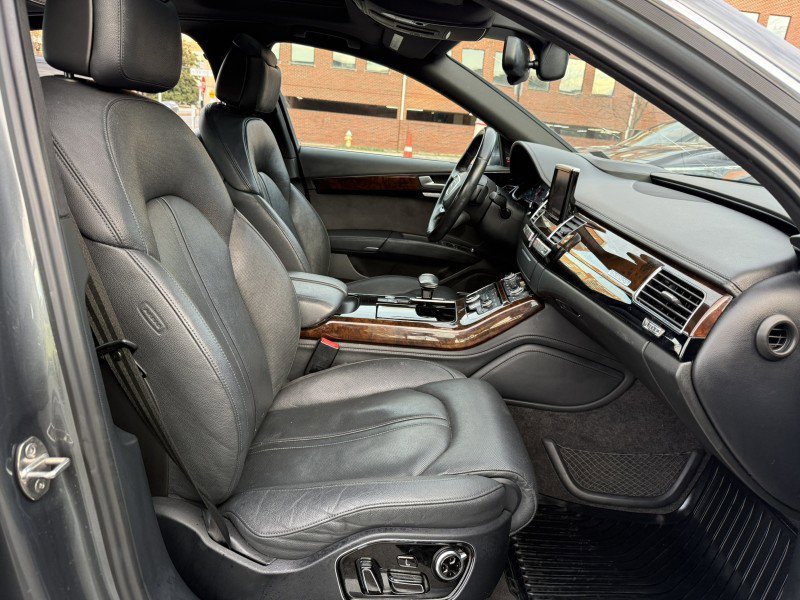 Used 2015 Audi A8 L 3.0T w/ Premium Package image 31