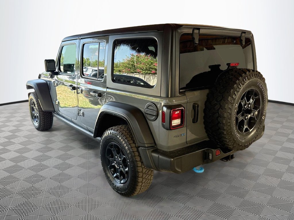 Certified 2023 Jeep Wrangler Unlimited w/ Cold Weather Group AWD/4WD image 8