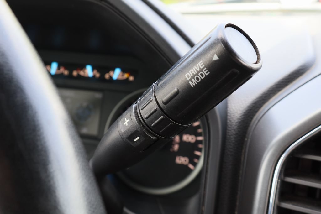 Used 2018 Ford F150 XLT w/ Equipment Group 302A Luxury AWD/4WD image 19