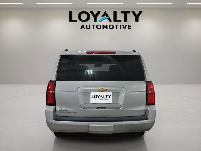Used 2017 Chevrolet Suburban LT AWD/4WD image 4