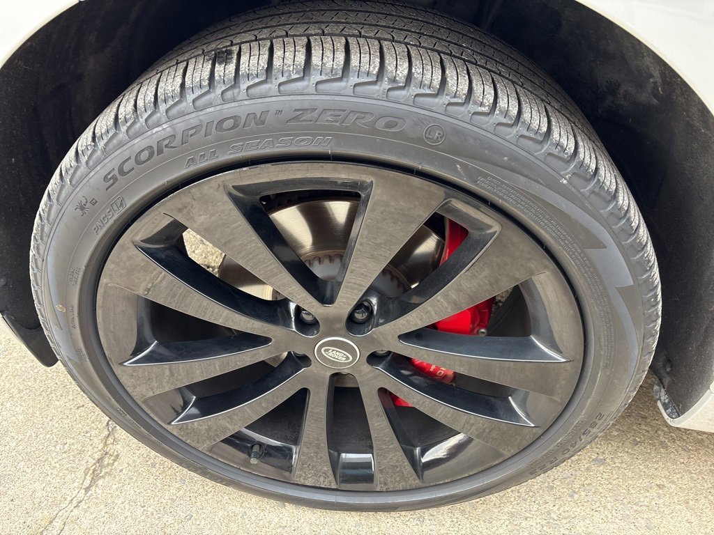 Used 2023 Land Rover Range Rover Sport SE Dynamic image 9