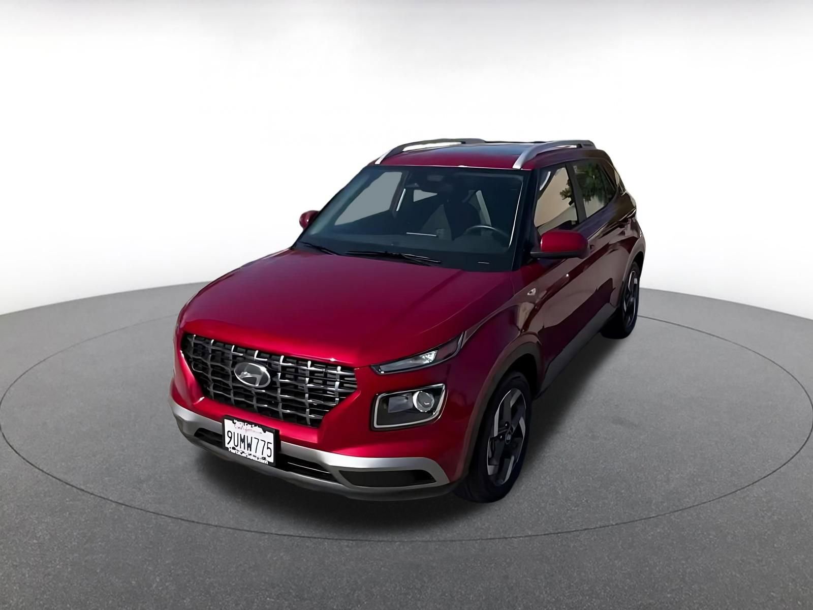 Used 2025 Hyundai Venue SEL image 7