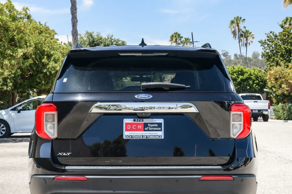 Used 2023 Ford Explorer XLT w/ Equipment Group 202A RWD image 6