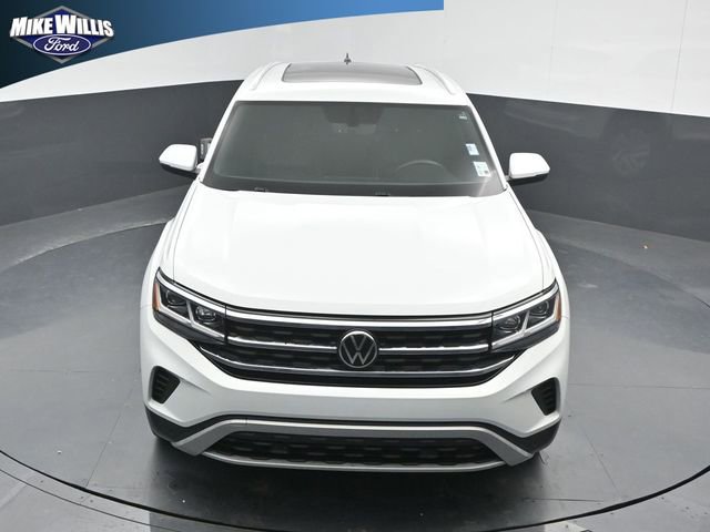 Used 2023 Volkswagen Atlas Cross Sport SE w/ Panoramic Sunroof Package FWD image 10