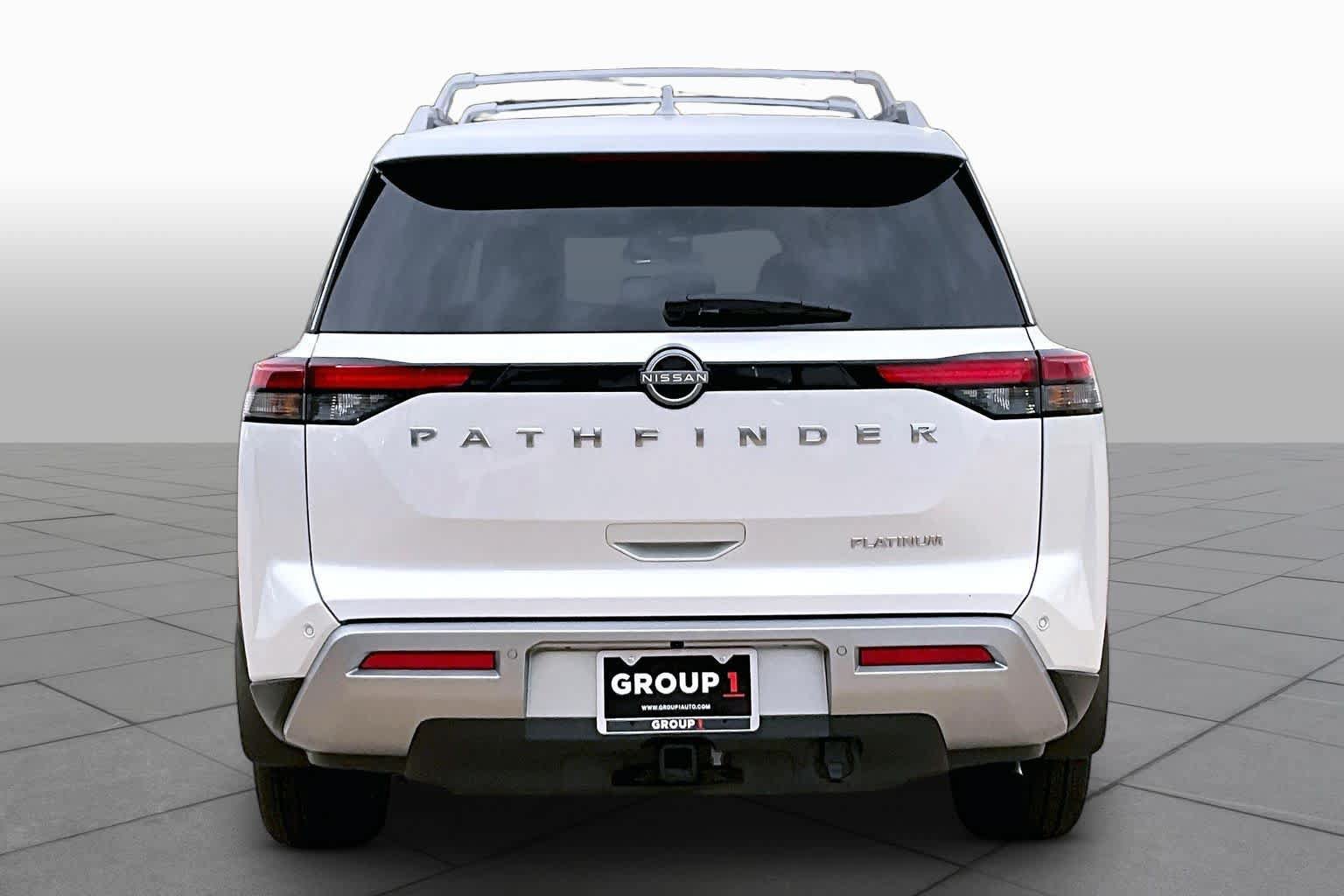 Used 2025 Nissan Pathfinder Platinum w/ Cargo Package FWD image 5