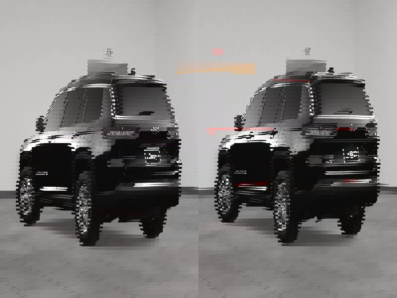 New 2025 Jeep Grand Cherokee L Laredo image 4