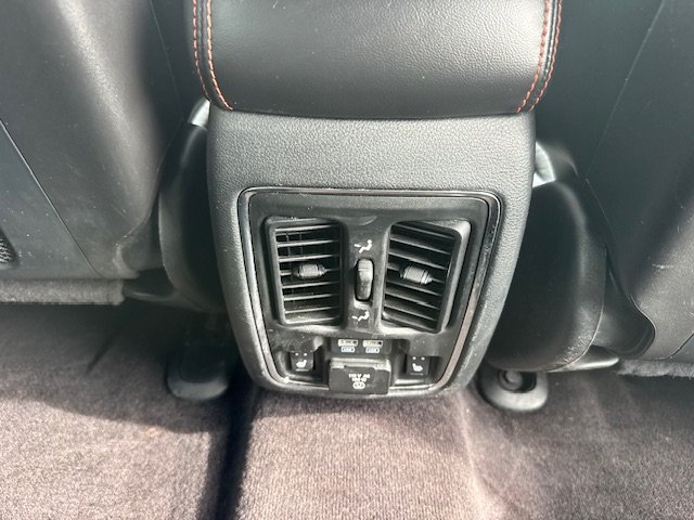 Used 2016 Jeep Grand Cherokee Limited 75th Anniversary AWD/4WD image 26
