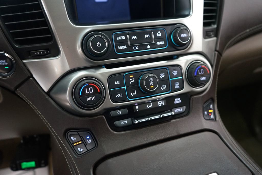 Used 2017 Chevrolet Suburban Premier AWD/4WD image 44