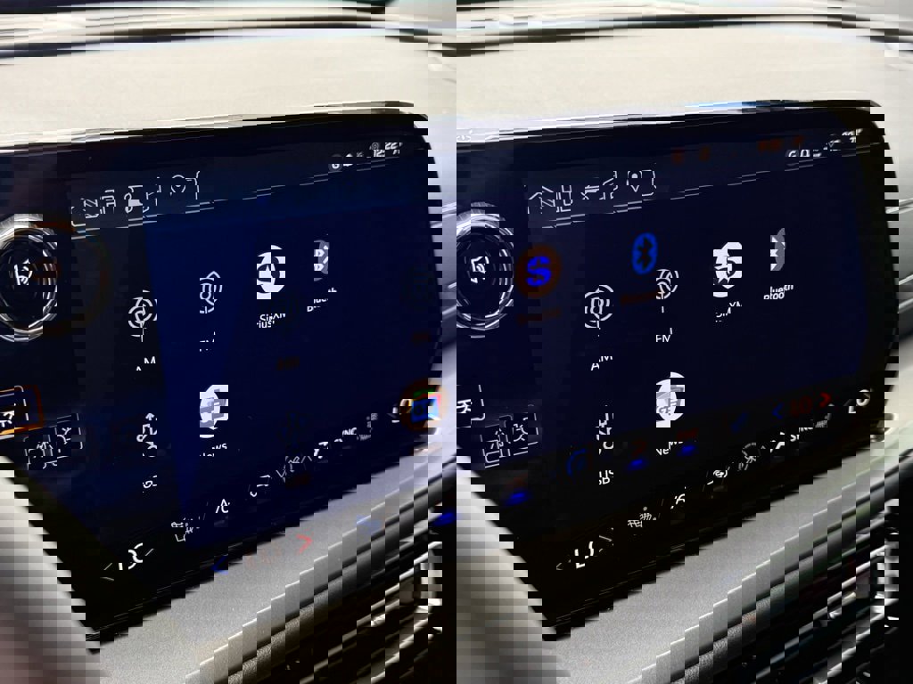 New 2026 Chevrolet Traverse LT w/ LPO, Floor Liner Package image 37