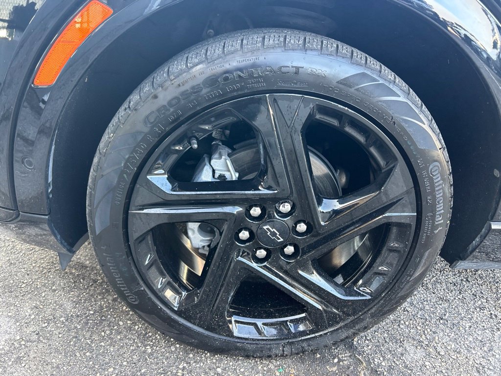 Used 2024 Chevrolet Equinox EV RS FWD image 18