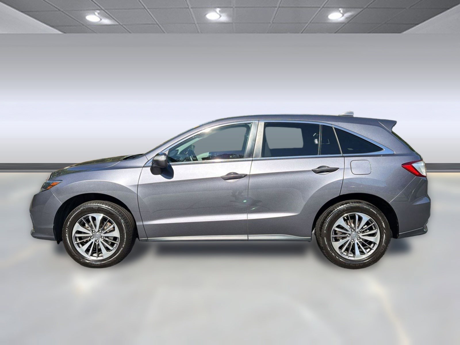 Used 2017 Acura RDX AWD w/ Advance Package image 2